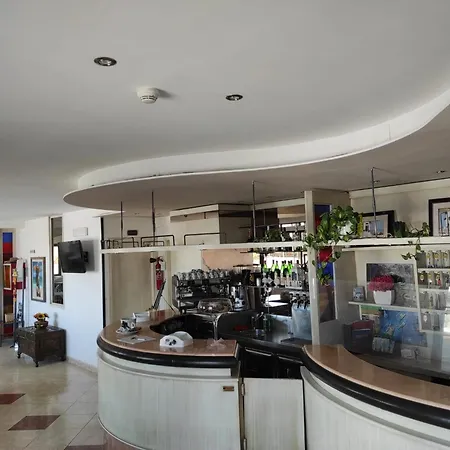 Hotel My